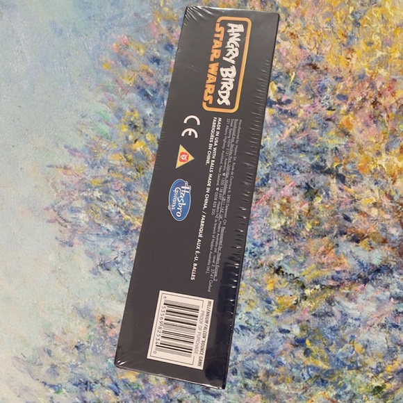 Angry Birds Star Wars Millennium Falcon Bounce Game - Picture 3 of 3